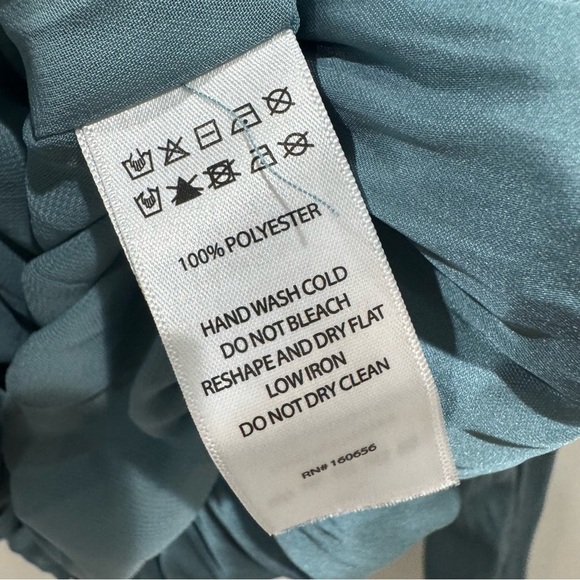 Sincerely Jules silky long sleeve bubble top ❤️ - Picture 5 of 6